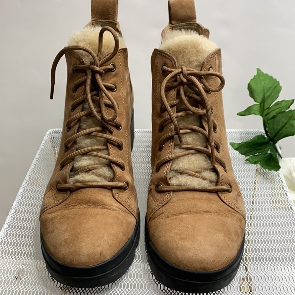 EILEEN FISHER Women Calm Tan Suede Shearling Platform lug Sole‎ Hiker Bootie 7.5 - Picture 2 of 13